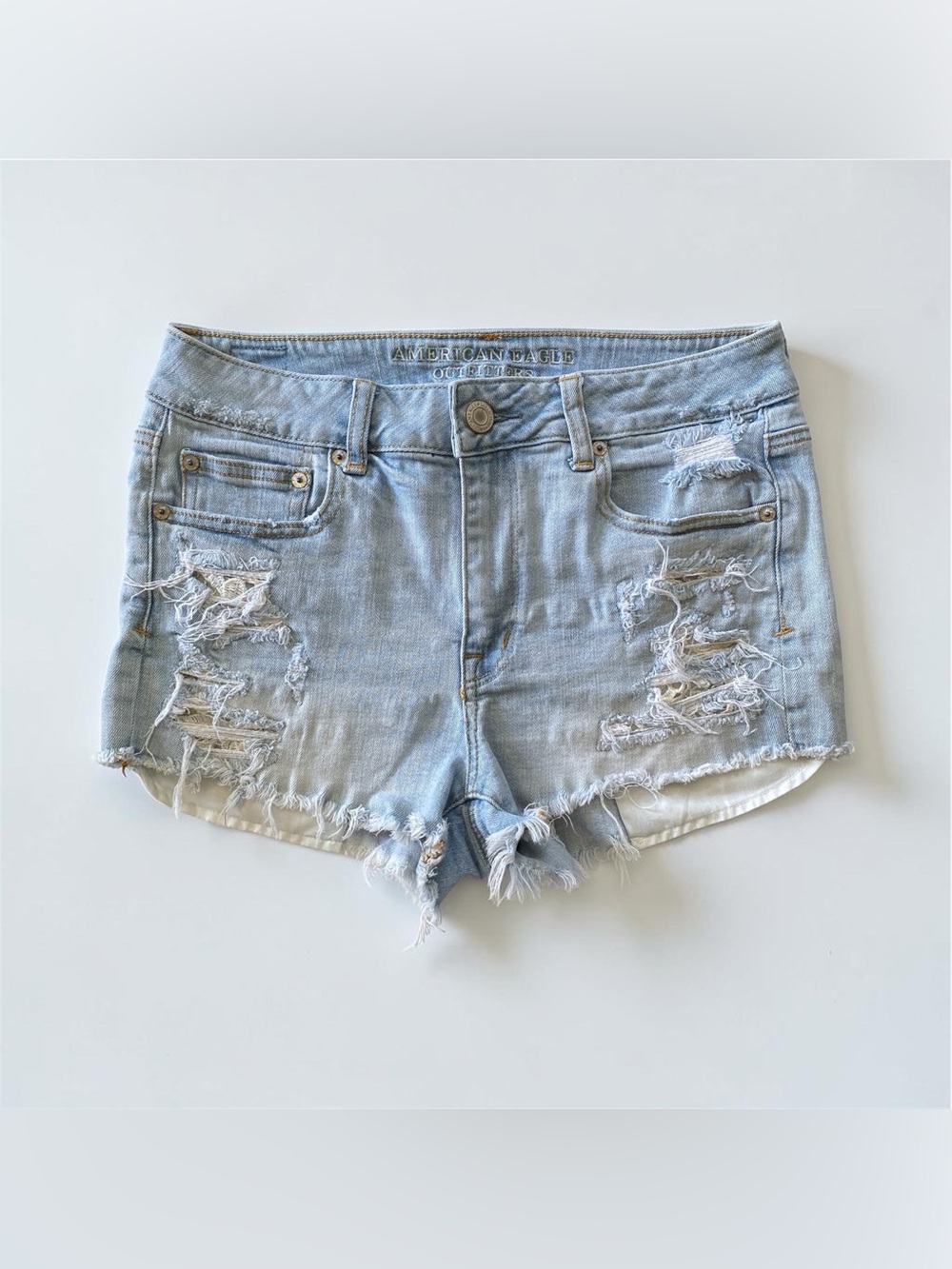 American Eagle Hi-Rise Shortie Distressed Denim Shorts Lace Pockets Size 8